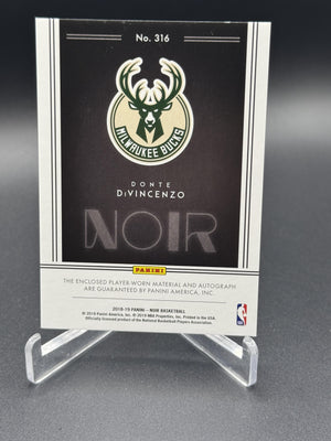 2018 Panini Noir #316 Donte DiVincenzo Rookie Patch Auto Black and White Tags /5