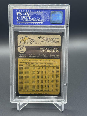 1973 Topps #90 Brooks Robinson PSA 8