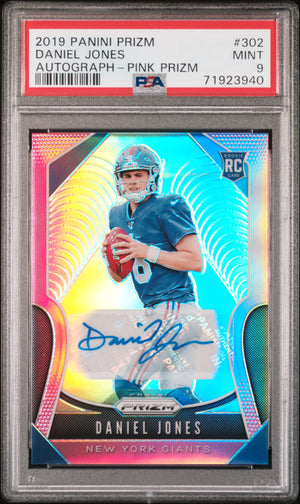 2019 Panini Prizm #302 Daniel Jones Rookie Autographs Prizm Pink PSA 9