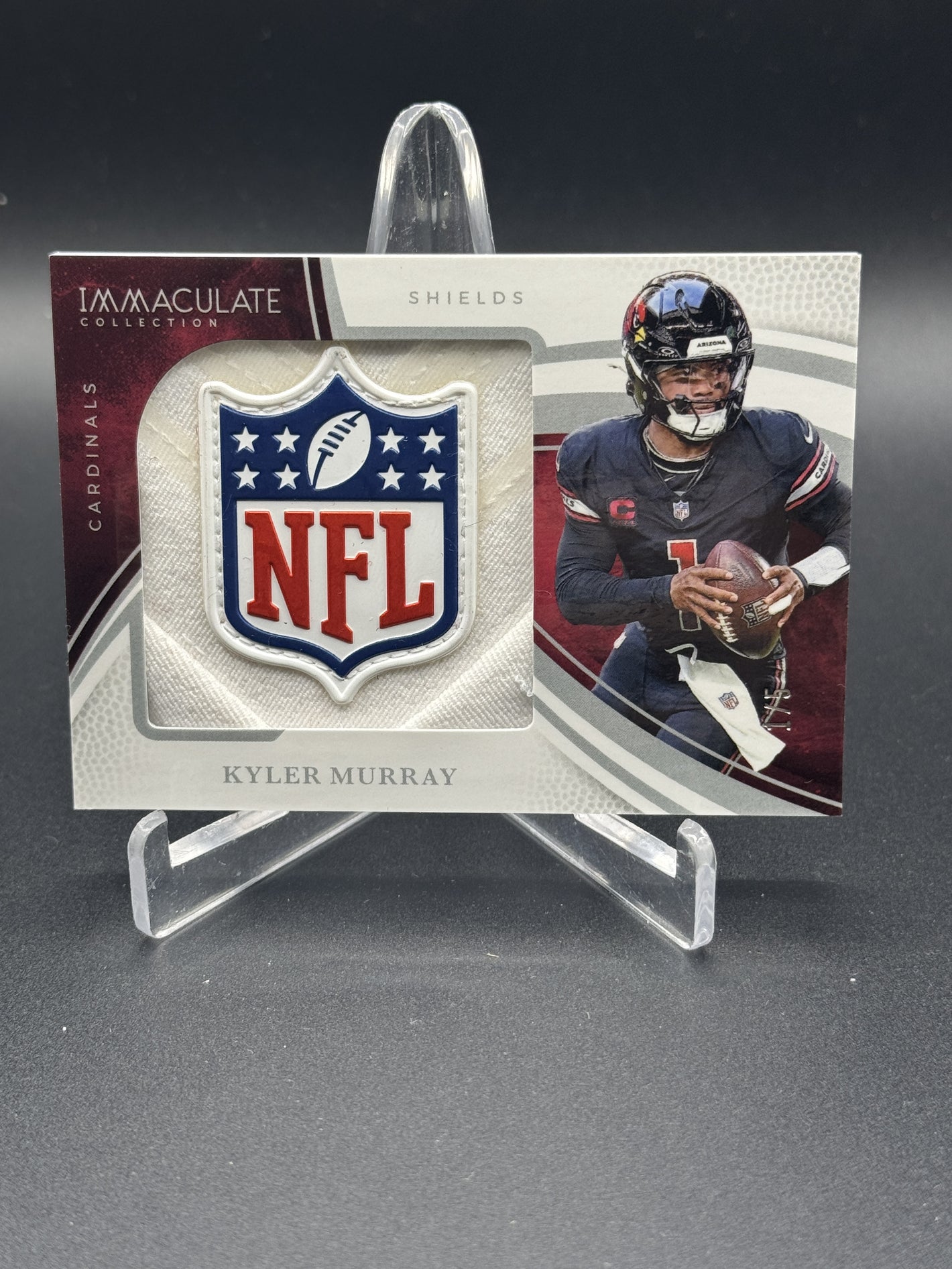 2025 Panini Immaculate Collection #IL-KMY Kyler Murray Immaculate Shields #/5