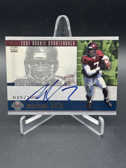 2001 Pacific Crown Royale #33 Michael Vick Rookie Signatures #/100