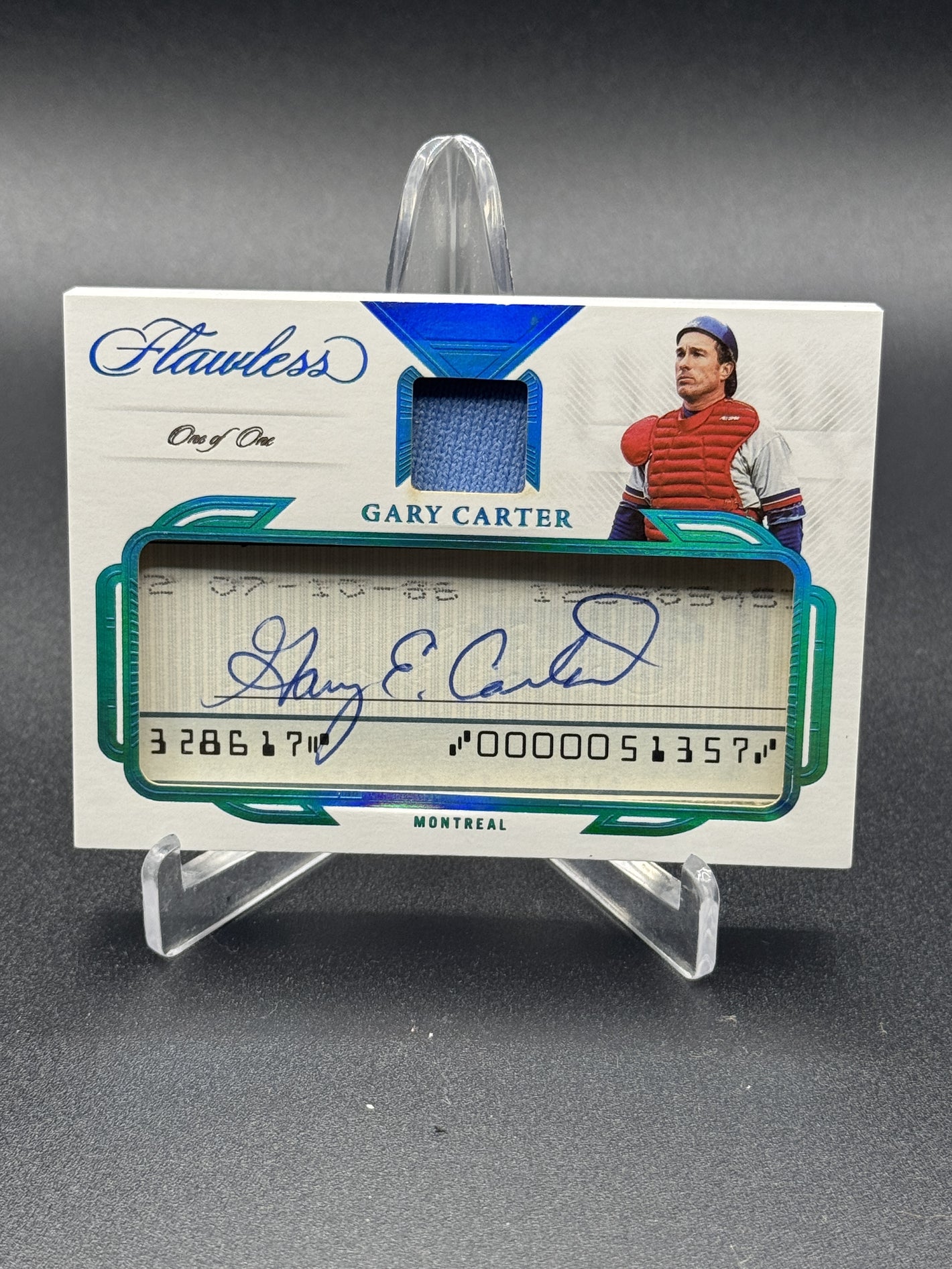 2023 Panini Flawless #FMC-GC Gary Carter Flawless Material Cuts #/1