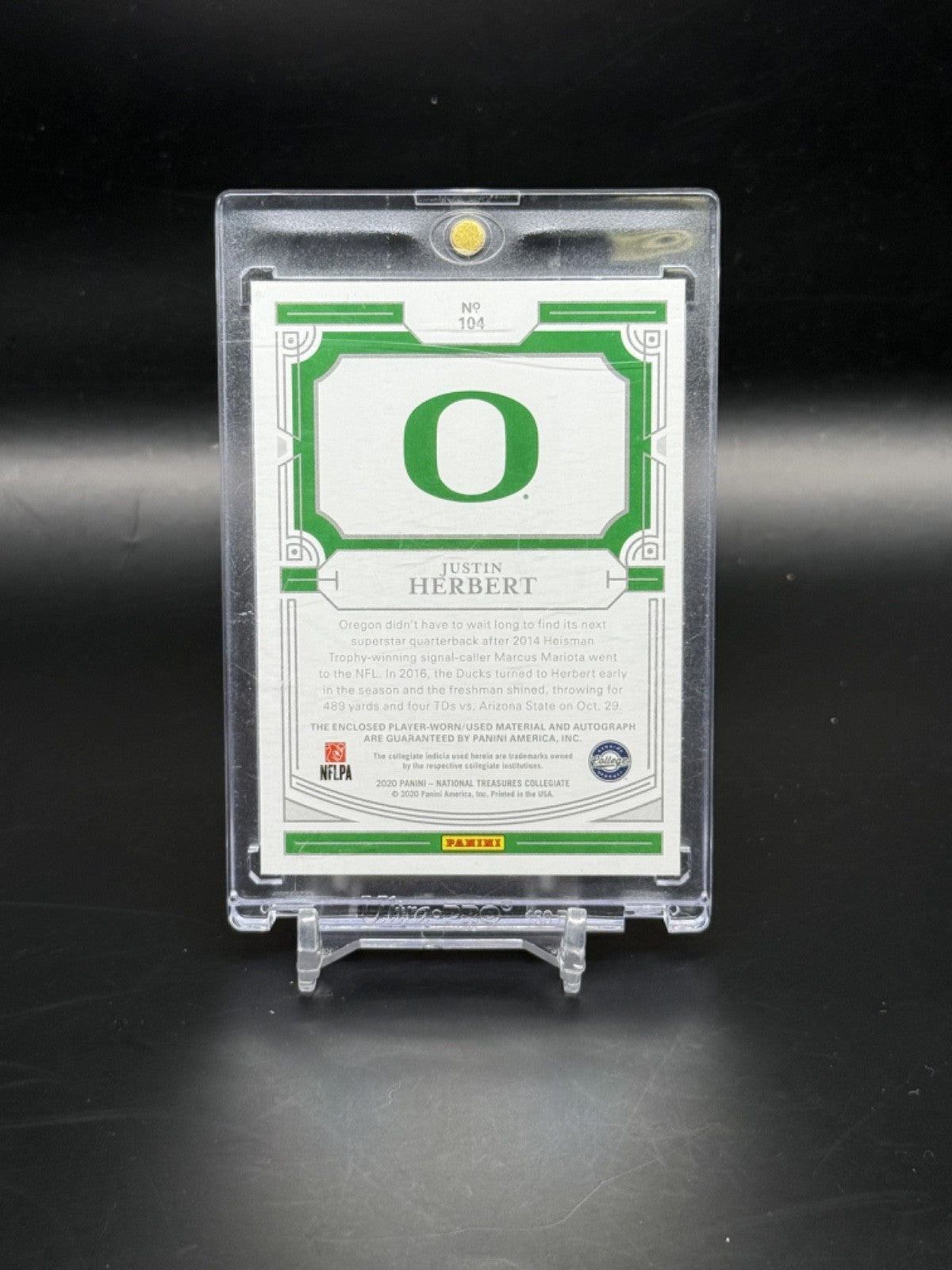 2020 Panini National Treasures Justin Herbert /10 Gold Rookie Patch Auto #104 WC