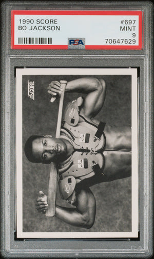 1990 Score #697 BO PSA 9