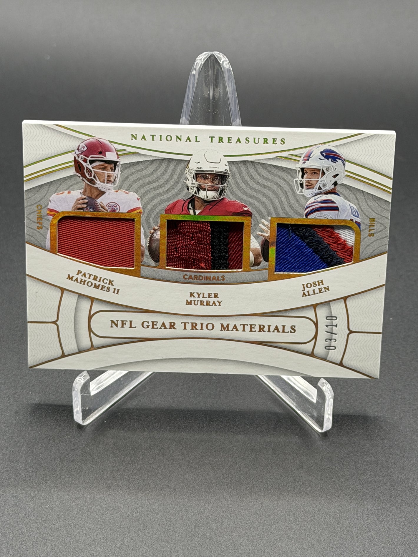 2021 National Treasures Patrick Mahomes Murray Josh Allen Trio Relic Gold /10