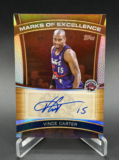 2025-26 Topps #ME-VC Vince Carter Marks of Excellence Rainbow Foilboard