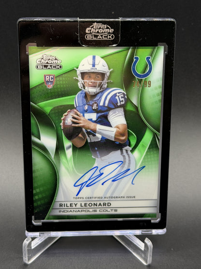2025 Topps Chrome Black #RAU-RL Riley Leonard Rookie Auto Green Refractor /99