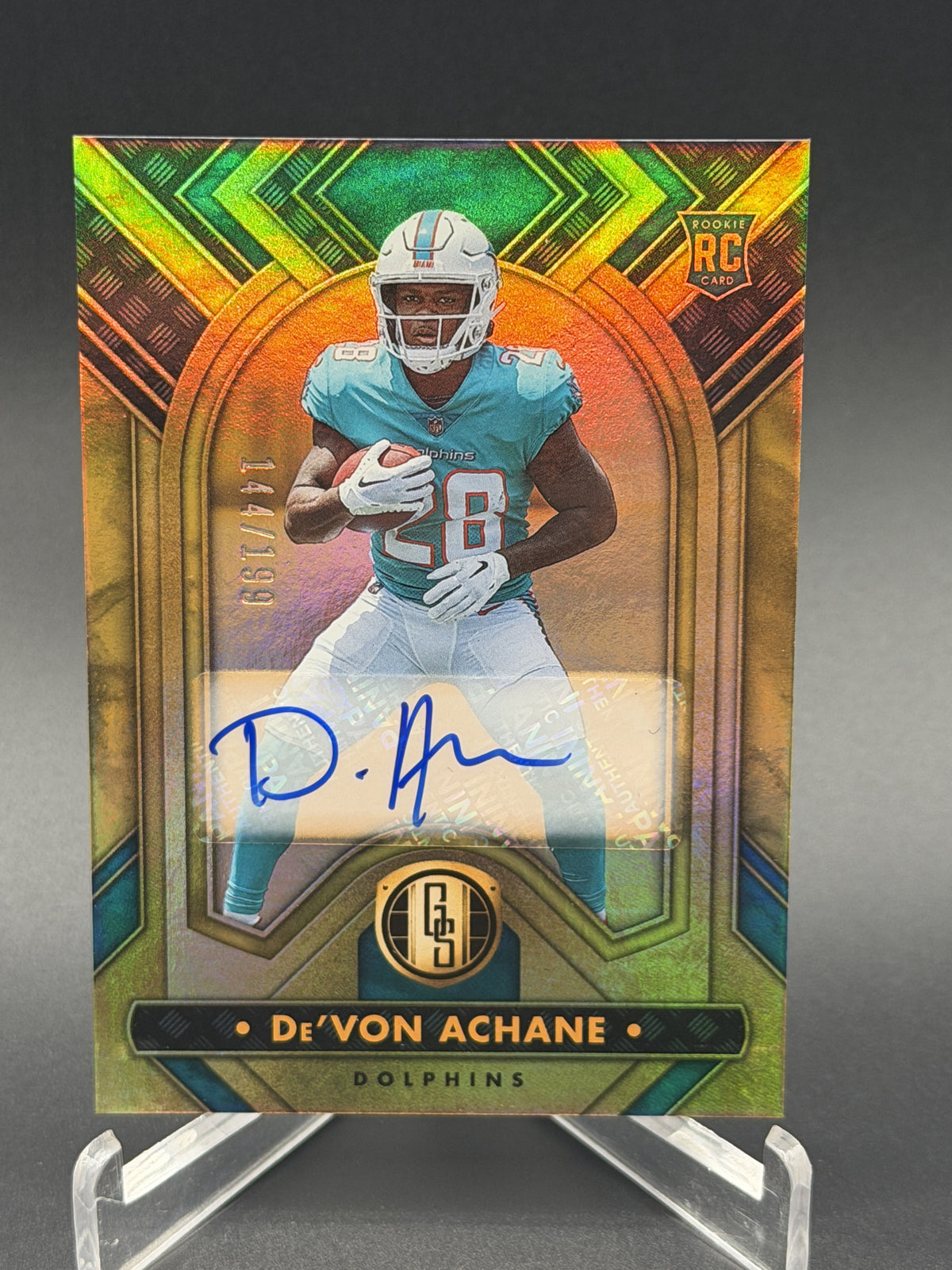 2023 Panini Gold Standard #132 De'Von Achane Rookie RC Auto /199