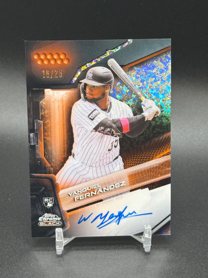 2026 Topps Chrome Black Yanquiel Fernández RC Auto Orange Mini Diamond /25