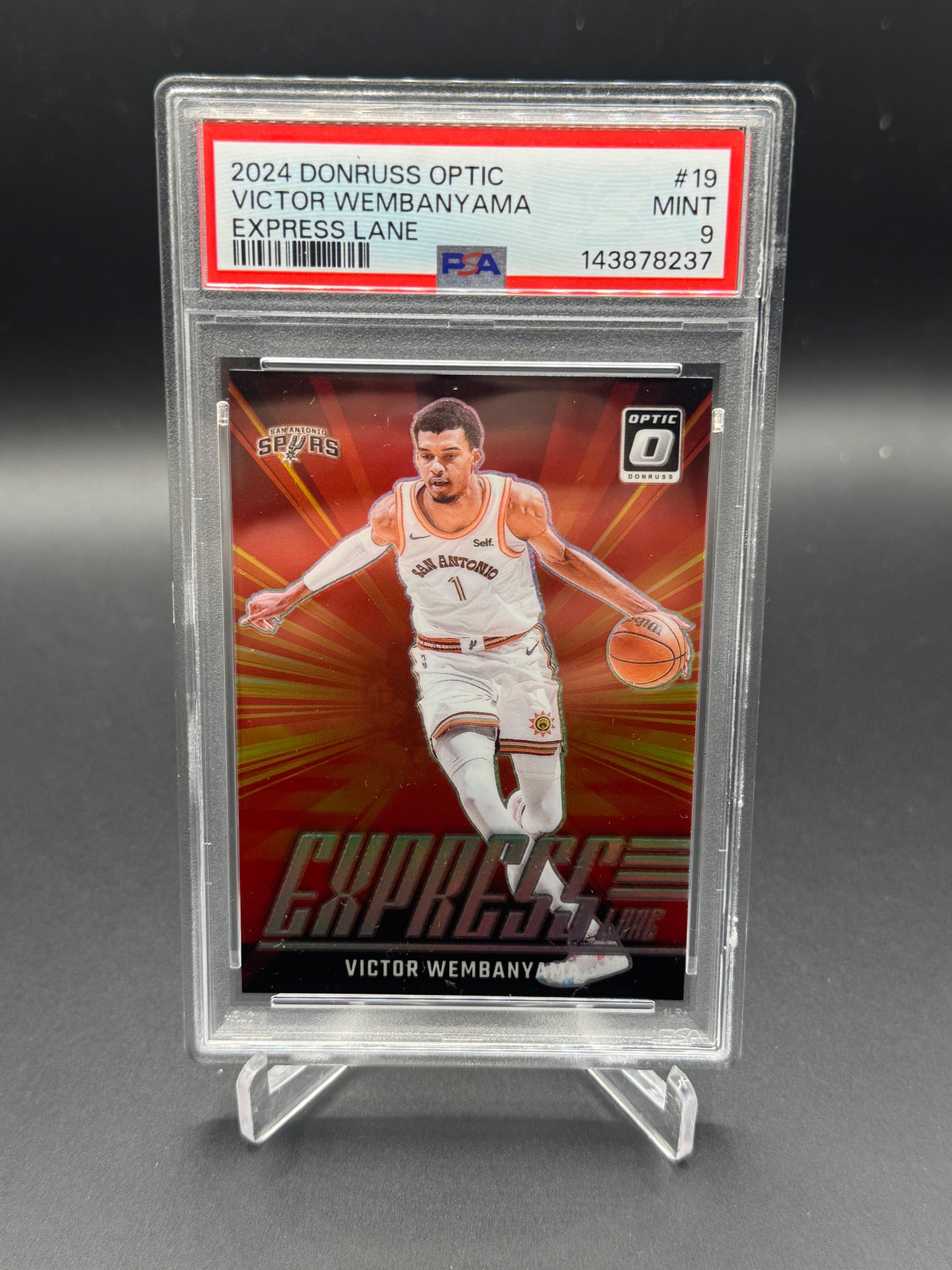 2024-25 Donruss Optic #19 Victor Wembanyama Express Lane PSA 9