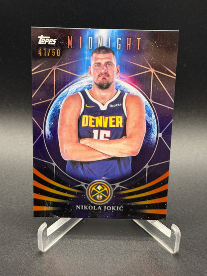 2025-26 Topps Midnight #MF-6 Nikola Jokić Moonfall Summer Solstice #/50