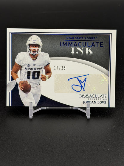 2022 Immaculate Collegiate #IN-JLO Jordan Love Immaculate Ink Blue /25
