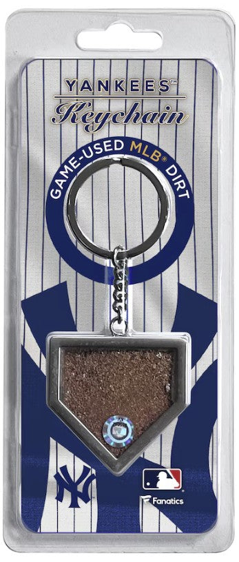 New York Yankees Fanatics Authentic Dirt Key Chain