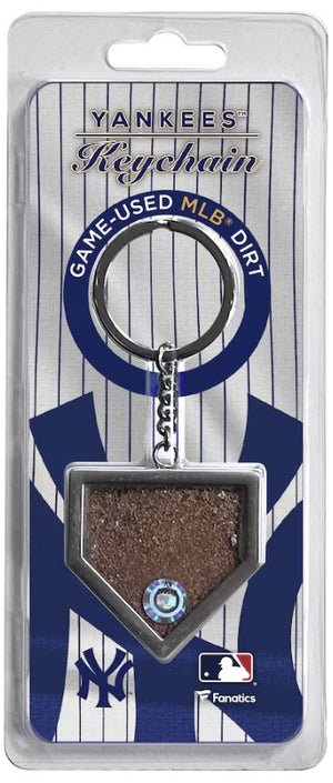 New York Yankees Fanatics Authentic Dirt Key Chain