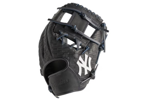 Kith x Rawlings Yankees Heart of the Hide